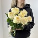 Моно букет из 7 Кремовых Роз
