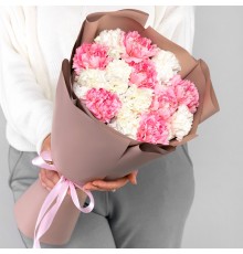 15 Белых и Розовых Гвоздик