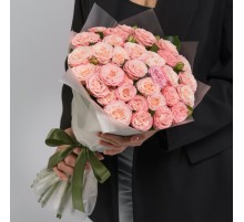 15 Кустовых Пионовидных Персиковых Роз (40 см.)