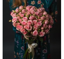 15 Кустовых Розовых Роз (50 см.)