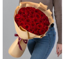 25 Красных Роз (70 см.)