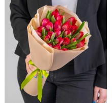 25 Красных Тюльпанов
