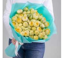 25 Кустовых Пионовидных Желтых Роз (30 см.)