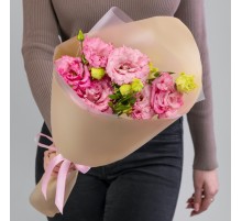 3 Розовых Лизиантуса