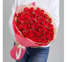 35 Кустовых Красных Роз (40 см.)