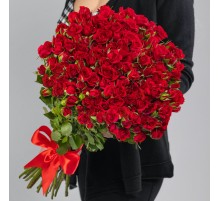 Букет 45 Роз Кустовых Красных (50 см.)