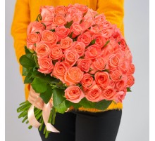 45 Ярко-Коралловых Роз (40 см.)