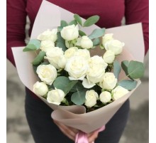 5 Кустовых Пионовидных Белых Роз (60 см.)
