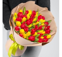 51 Красный и Желтый Тюльпан
