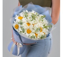 Букет "Ромашки и Маттиола"