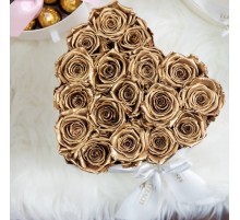 19 Золотых Роз в коробке сердце