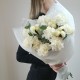 Моно букет из белых диантусов и хлопка