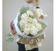 Моно букет из 11 гвоздичек