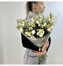 Моно букет из эустомы белой, 9 веточек