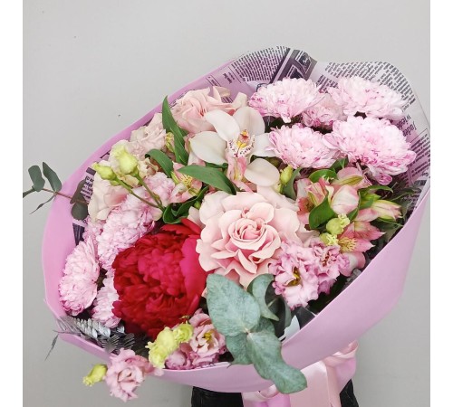 Авторский букет «Искры любви»